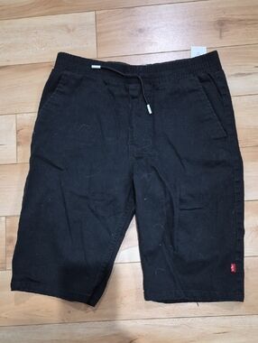 Boys Size 14/16 Levi's Black Shorts